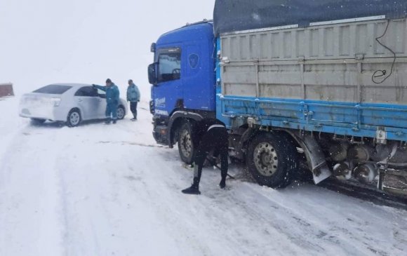 Дараах аймгууд руу автобус, ачааны машинаар зорчихгүй