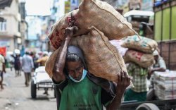 Шри-Ланка: Хүнс тариалах зорилгоор нэмэлт амралтын өдөр гаргав