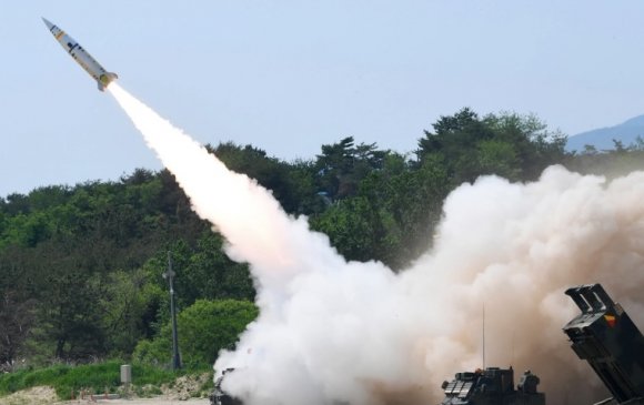 Хойд Солонгосын туршилтын хариуд БНСУ, АНУ 8 пуужин харвав