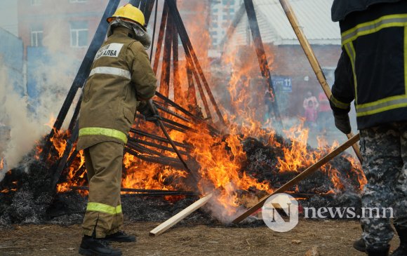 ОБЕГ: Гал түймрээс дөрвөн хүүхдийн амь насыг аварчээ