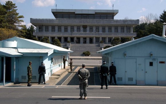АНУ-ын төлөөлөгч Солонгосын цэрэггүй бүсэд айлчилна