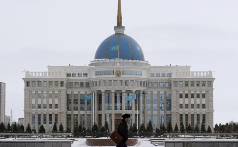 Казахстаны нийслэлийн нэрийг Астана болголоо