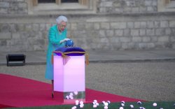 Хатан хааны талаар дэлхийн удирдагчид юу хэлэв?