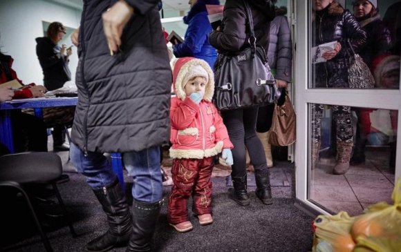 Украин хүүхдүүдийг Орост үрчилж байна