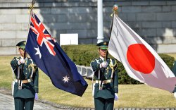 Японы дипломат бодлого дотоод улс төрөөсөө давав