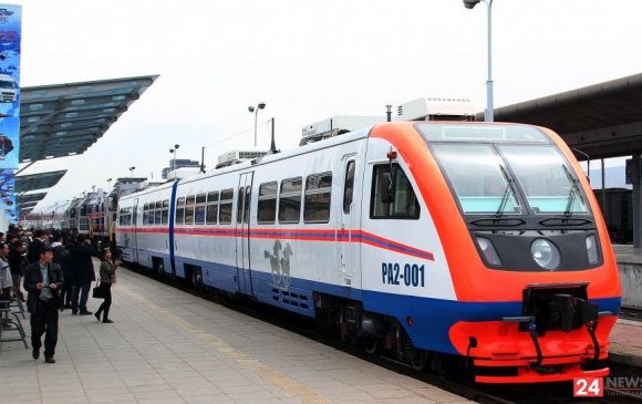 Улаанбаатар-Дархан чиглэлийн хурдны галт тэрэг аялахгүй