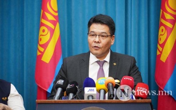ЭМЯ: Монголд 10 хүн тутмын 6 нь илүүдэл жинтэй байна