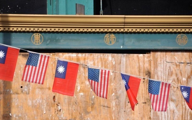 АНУ 425 сая долларын зэвсэг Тайваньд нийлүүлнэ