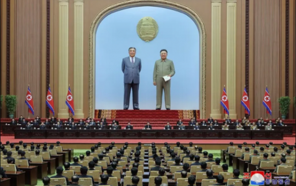 Ким Жон Ун 2023 оны цэргийн зорилгоо тодорхойлов