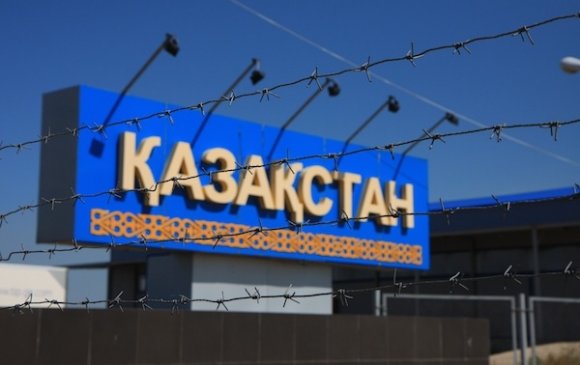 Казахстан руу дүрвэсэн орос офицерыг албадан буцаана