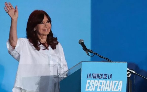 Аргентины дэд ерөнхийлөгч авлигын хэргээр 6 жилийн ял авлаа