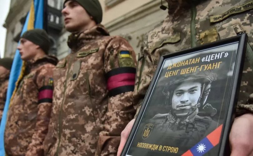 Украинд тулалдах нь тайваньчуудад эх орноо хамгаалсантай тэнцэнэ