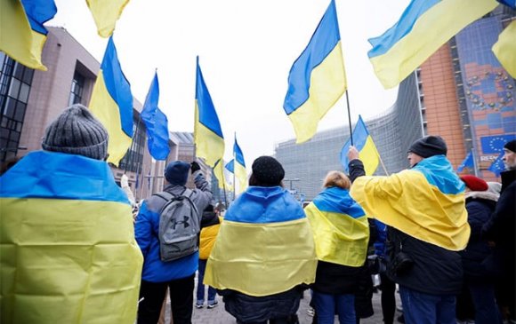 Украины хэд хэдэн албан тушаалтан огцорчээ