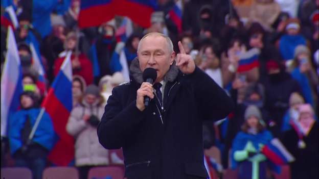 Москвад болсон жагсаалын үеэр Путин үг хэлэв
