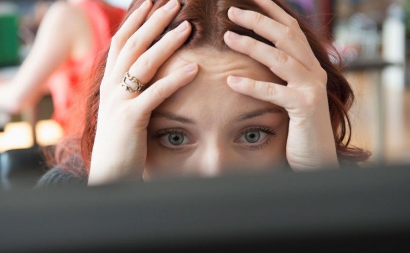 Z үеийнхэн ажлын байран дээр хамгийн их стресстдэг үү?