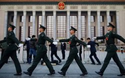 Хятад хөгжиж буй орнуудаас 5000 цэрэг, цагдааг авч сургана