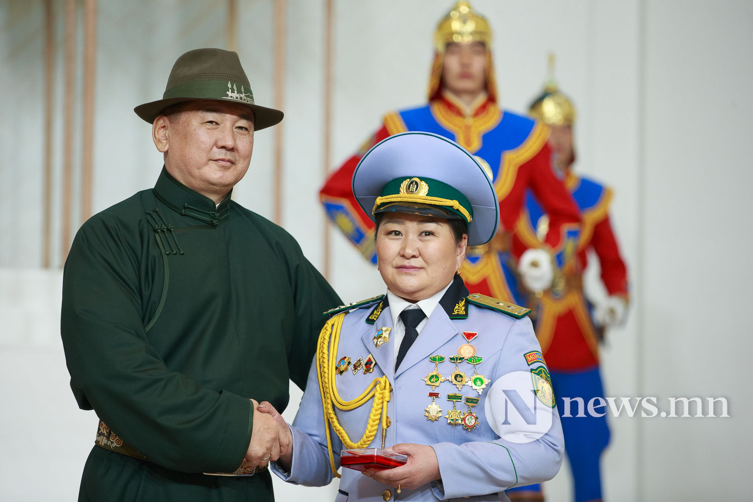 Усан туулай жилийн сар шинийн баярыг тохиолдуулан Монгол Улсын Ерөнхийлөгч У.Хүрэлсүх төрийн дээд цол, одон, медаль гардууллаа (28)
