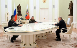 Путин Хятадын батлан хамгаалахын сайдтай уулзжээ