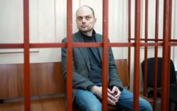 Дайныг шүүмжилсэн орос сэтгүүлчид 25 жилийн ял оноолоо