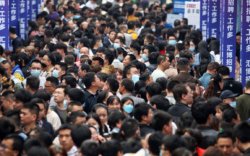 Хятад улс ажилгүй залуусыг хөдөө рүү илгээж байна