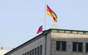 Дипломатуудын араас герман ажилчдыг Оросоос хөөв