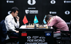 Карлсены титмийг Дин Лижень "булааж", Хятадаас дэлхийн аварга төрөв