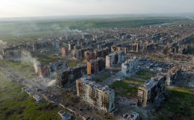 ОХУ 100 мянган хүний хохиролтойгоор Украины 0.1%-ийг эзэлжээ