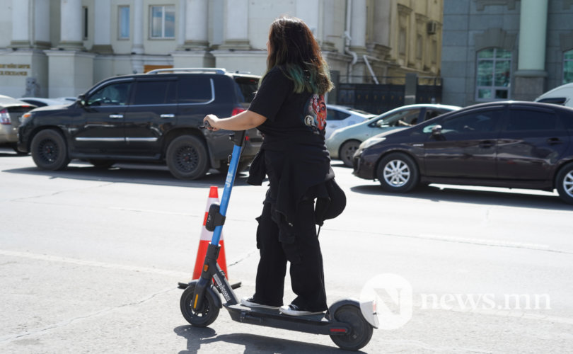 Сурвалжлага: Түрээсийн скүүтэр үнэтэй ч хэрэгтэй үйлчилгээ