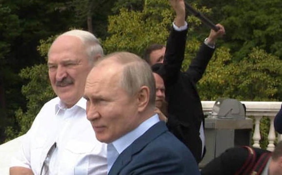 Лукашенко, Путин нар Сочид уулзав