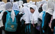 Афганистанд бага сургуулийн 80 охин хорджээ