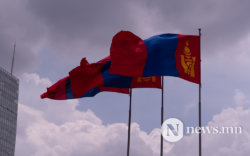 Иргэд: Төрийн далбаа бол Монгол Улсыг дэлхийд таниулдаг бидний омогшил
