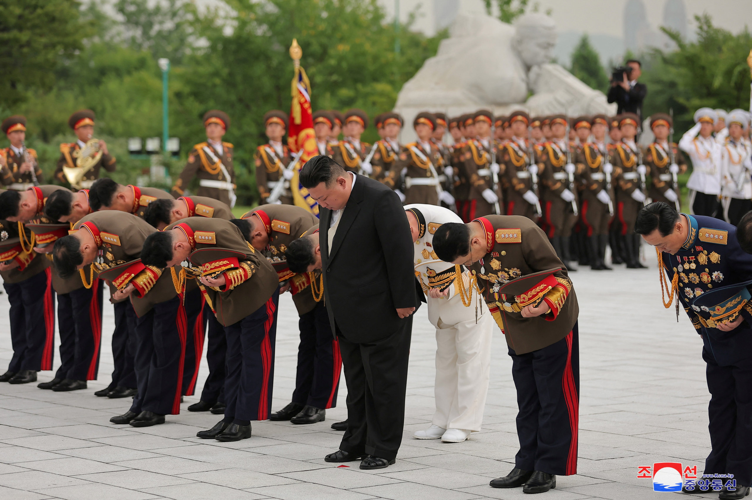 North Korean leader Kim Jong Un visits to the tomb of the veterans of the Fatherland Liberation War, in Pyongyang