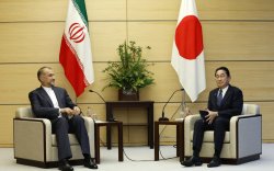 Япон, Ираны удирдагчид уулзаж, цөмийн асуудлыг хэлэлцэнэ