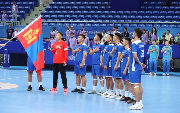 Ханжоу-2022: Гандболын шигшээ баг эхний тоглолтоо хийлээ