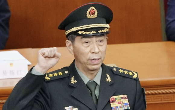 Хятадын Батлан хамгаалахын сайд сураггүй байна