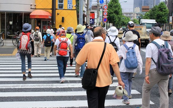 Японы 10 хүн тутмын нэг нь 80-аас дээш настай болжээ