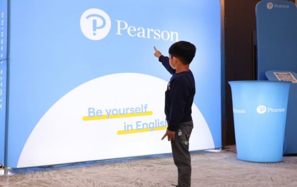 Энэ хичээлийн жилд 5, 6 дугаар ангийнхан "Pearson" хөтөлбөрийг үзнэ