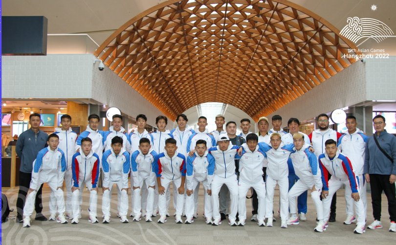 Хөлбөмбөг, волейболын шигшээ багууд Ханжоуг зорилоо