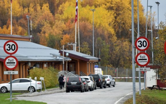 Норвеги: Орос дугаартай тээврийн хэрэгслийг хилээр нэвтрүүлэхгүй