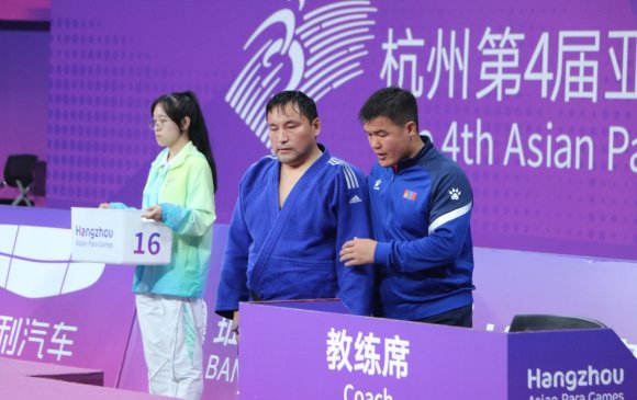Ханжоу-2022: Д.Ганбат Азийн наадмын аварга боллоо