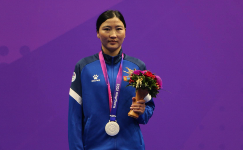 Ханжоу-2022: У.Сүрэнжав Азийн наадмаас мөнгөн медаль хүртлээ
