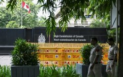 Канадын 41 дипломатыг Энэтхэгээс хөөв