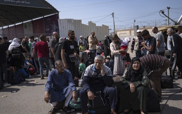 Йордан, Египет улсууд яагаад дүрвэгчдийг хүлээж авахгүй байна вэ?