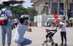 Ши Жиньпин: Эмэгтэйчүүд гэр бүлийн шинэ чиг хандлагыг бий болгох ёстой