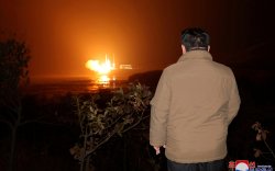 Хойд Солонгос 3 удаа баллистик пуужин харвав