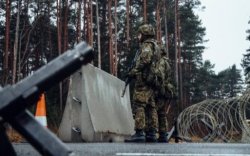 Орос, Беларусийн хил дагуу хамгаалалтын бэхлэлт барина