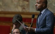 Францын парламент үсний засалтаар ялгаварлан гадуурхахын эсрэг хуулийн төслийг дэмжлээ