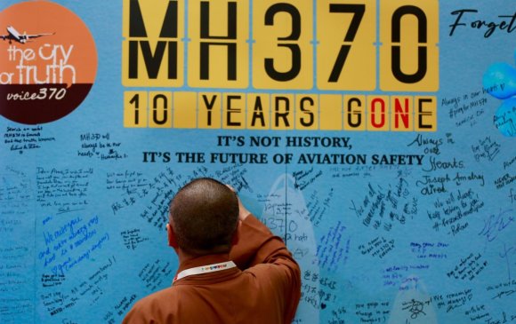 10 жил өнгөрсөн ч MH370 онгоцыг олох боломж бий юу?