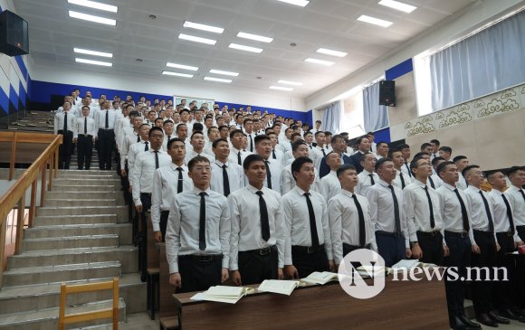 Оюутан цэрэг сургалтад 1088 оюутныг хамруулжээ