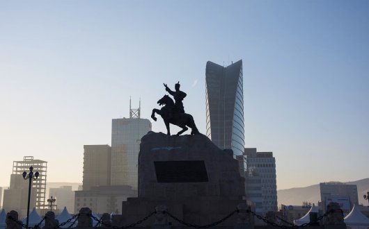 Тойм: Готам Улаанбаатарын ПАЛАНЦАГ ӨДРҮҮД